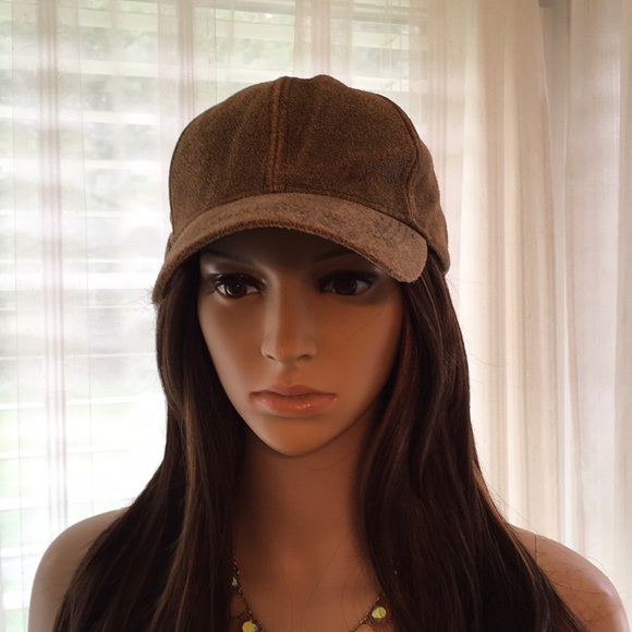 RUSTIC SUEDE BASEBALL CAP - Picture 4 of 6